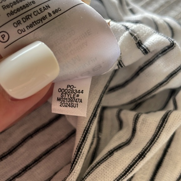 Vince NWT Striped Linen Polo Shirt Men’s M Nautical Minimalist Short Sleeve - Picture 12 of 12